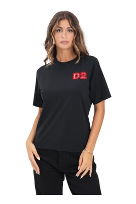 t-shirt-noir-a-manches-courtes-avec-perles