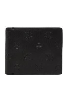 embossed-leather-bifold-wallet