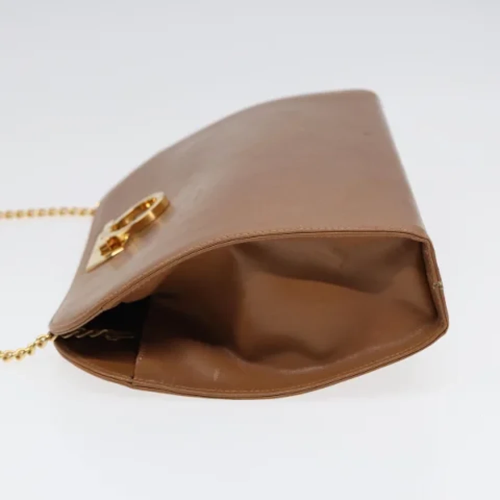 Salvatore Ferragamo Pre-owned Leather shoulder-bags Brown Dames