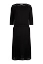 robe-de-soiree-noire-intemporelle