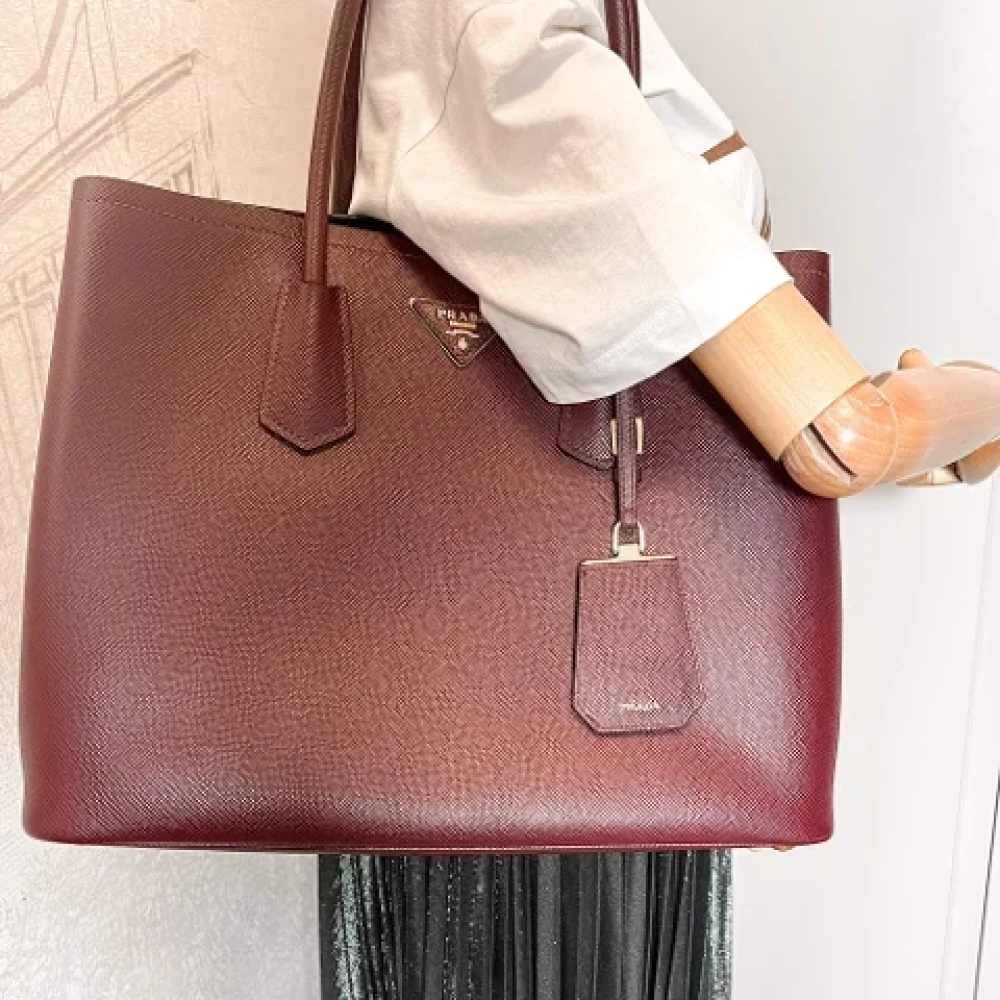 Prada Vintage Pre-owned Leather totes Red Dames