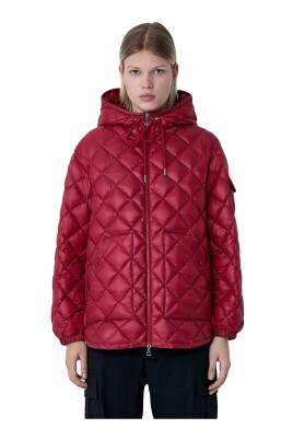 veste-a-capuche-en-nylon-avec-logo-patch