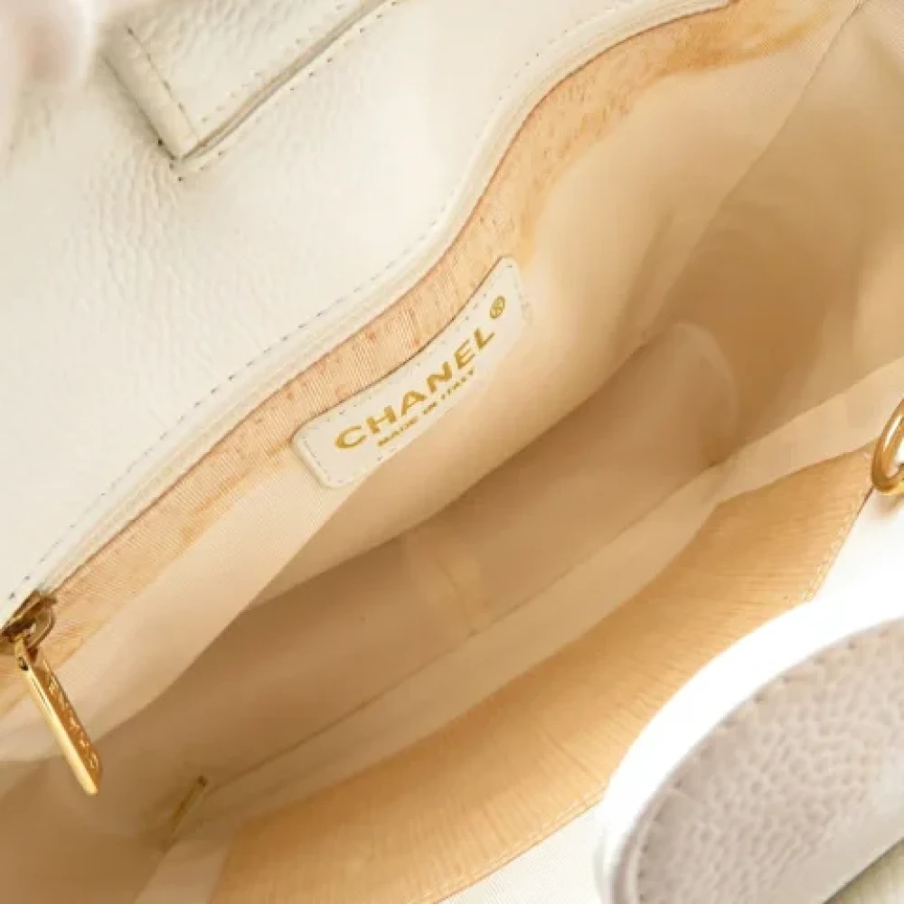 Chanel Vintage Pre-owned Leather chanel-bags White Dames