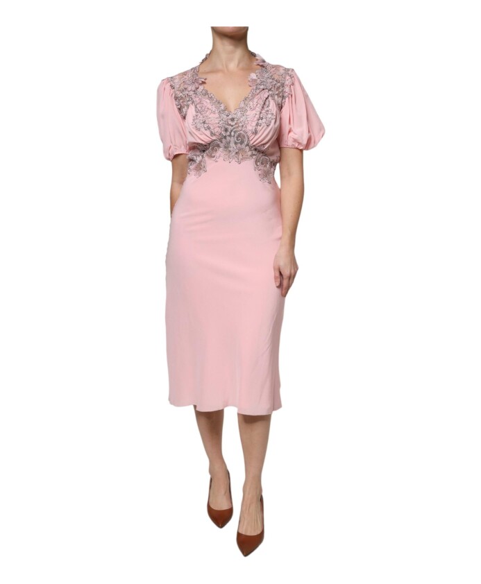 robe-midi-en-soie-rose-avec-dentelle