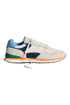 sneaker-retro-en-differentes-couleurs