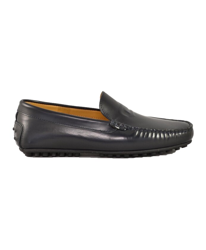 chaussures-en-cuir-semelle-en-caoutchouc