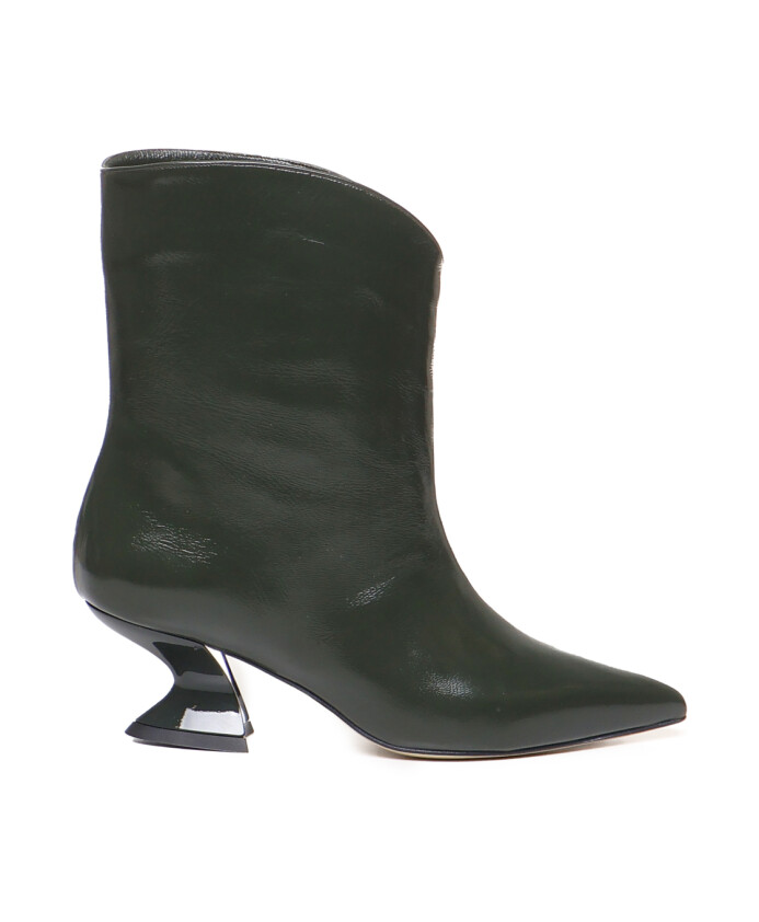 bottes-vertes-en-cuir
