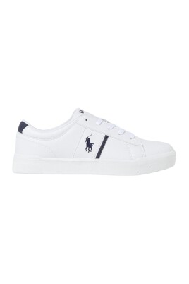 classic-white-lowtop-sneaker