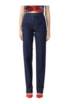 navy-straight-leg-jeans-center-creases