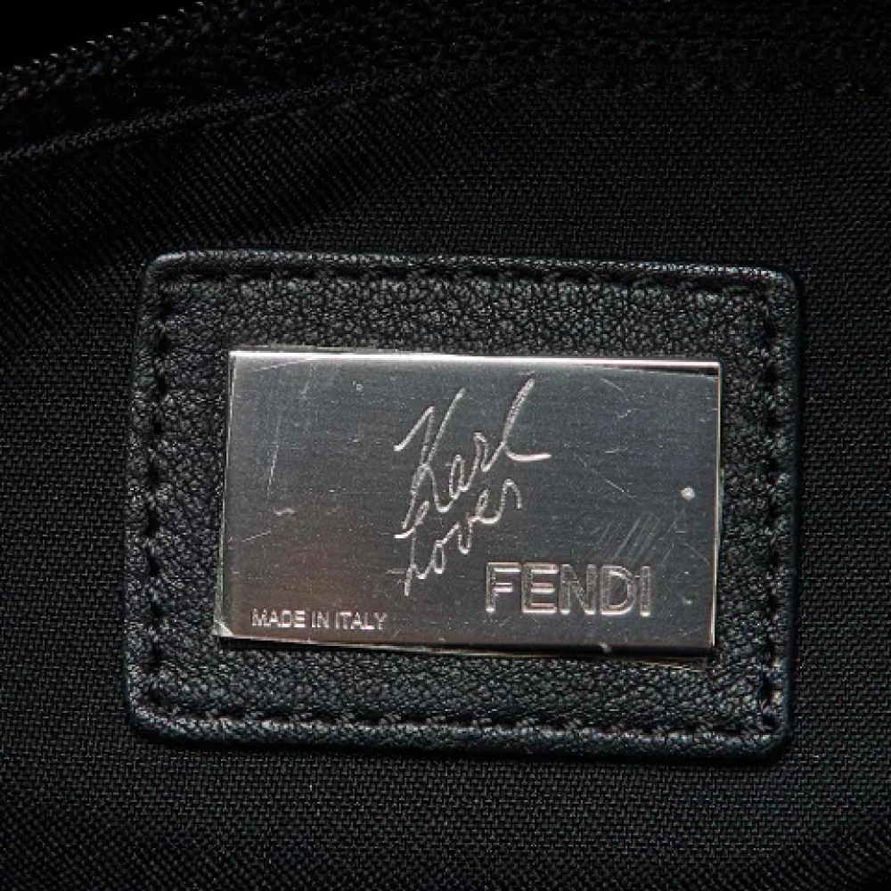 Fendi Vintage Pre-owned Nylon backpacks Black Dames