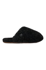 Maxi Curly Slippers