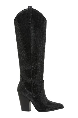 black-lasso-boot