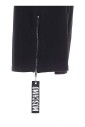 shorts-bermuda-noirs-avec-details-a-fermeture-eclair