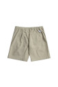 shorts-en-coton-vert-avec-bouton-pression