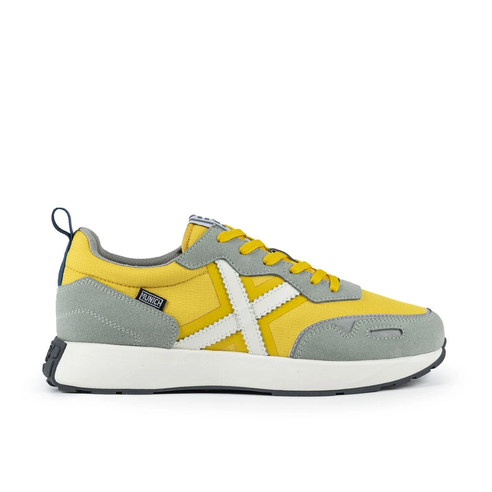 Shoes > Sneakers - - Munich - Modalova