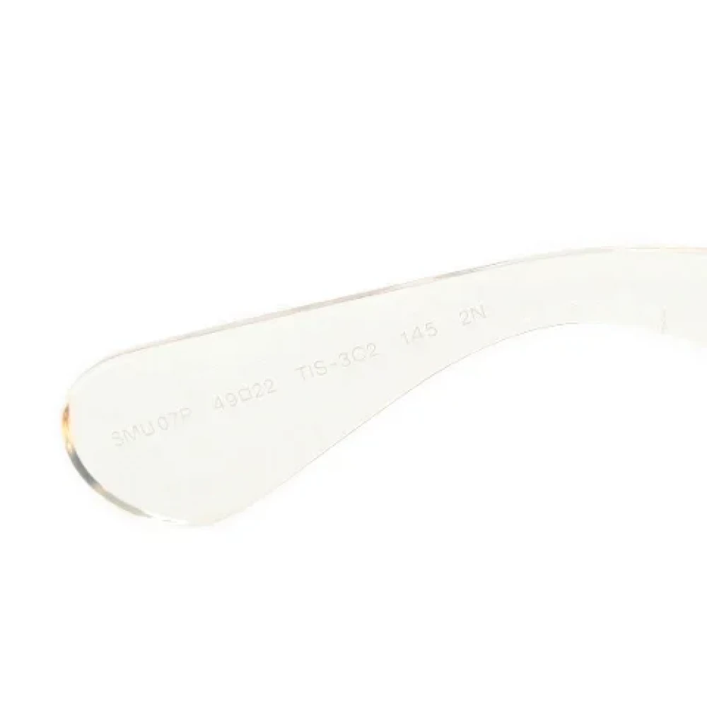 Miu Pre-owned Plastic sunglasses White Dames