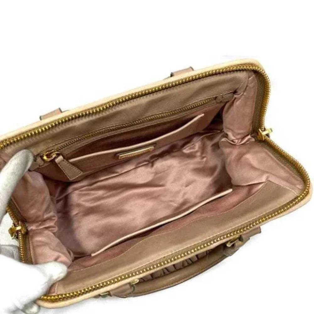 Miu Pre-owned Leather handbags Beige Dames