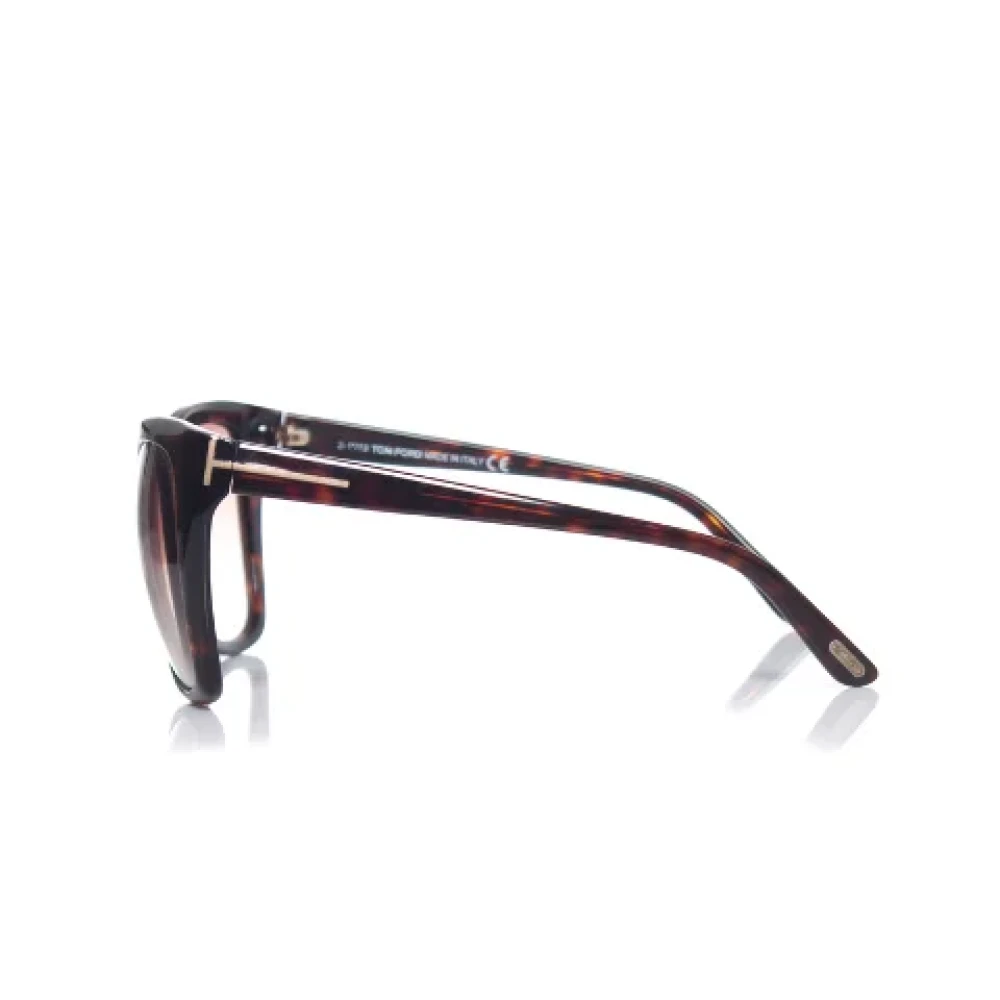 Tom Ford Pre-owned Plastic sunglasses Brown Dames