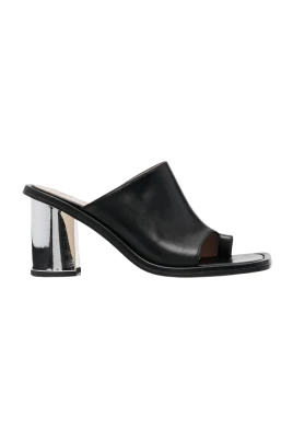 Gwen Mules