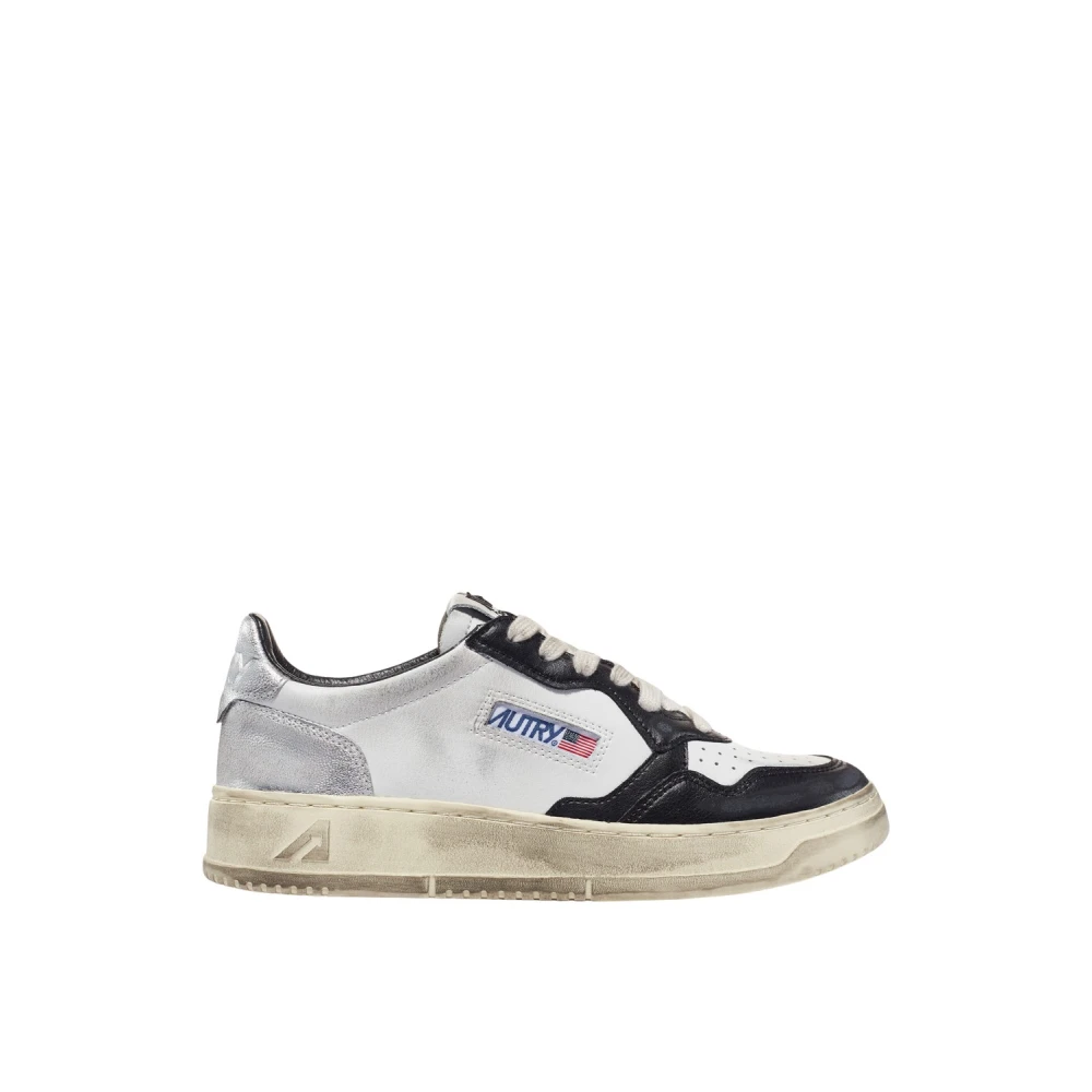 Shoes > Sneakers - - Autry - Modalova