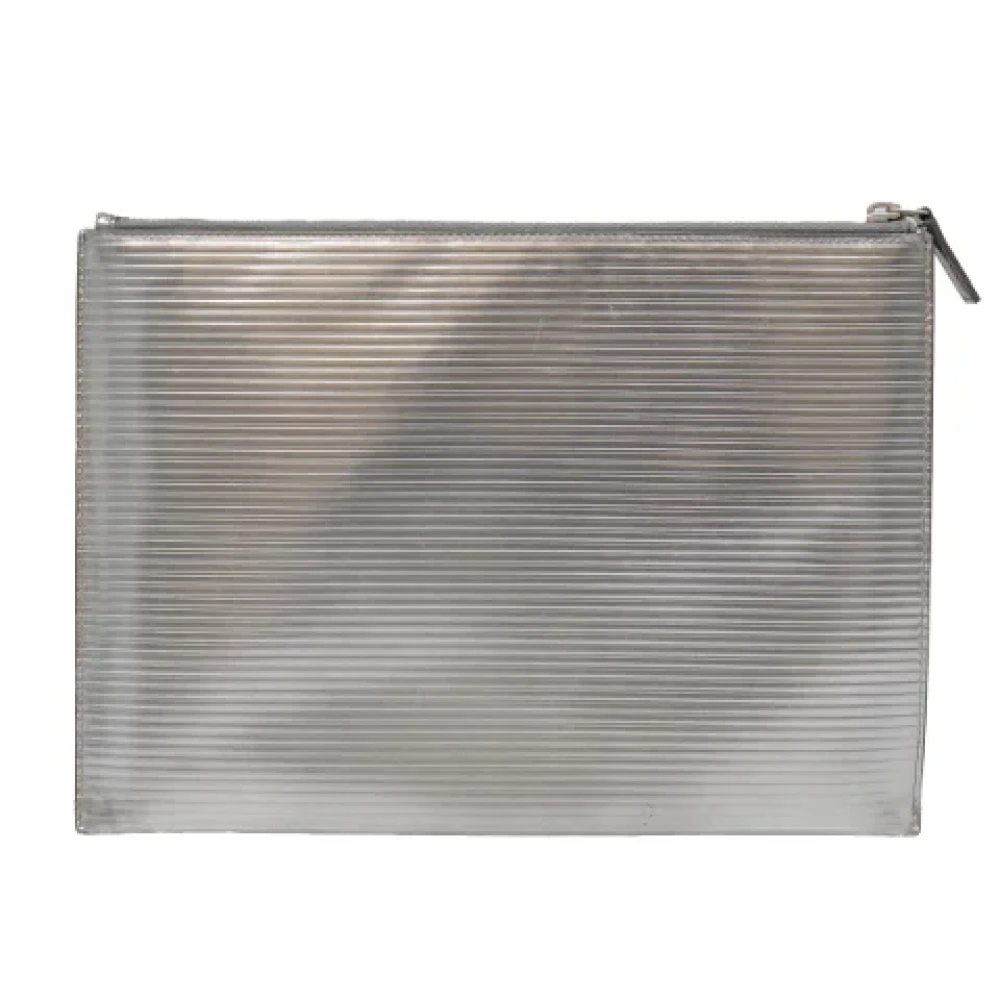 Yves Saint Laurent Vintage Pre-owned Canvas clutches Gray Dames