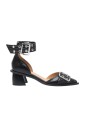 faux-leather-pumps-met-gesp