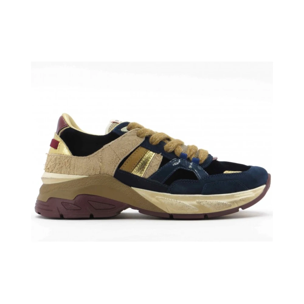 Serafini Fluwelen sneaker met gouden details