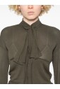pull-vert-avec-fermeture-a-boutons