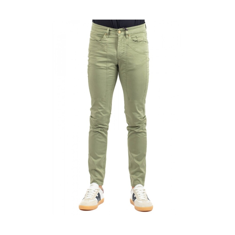Shop fashion from Jeckerson online at Miinto