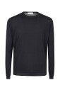 crew-neck-shirt