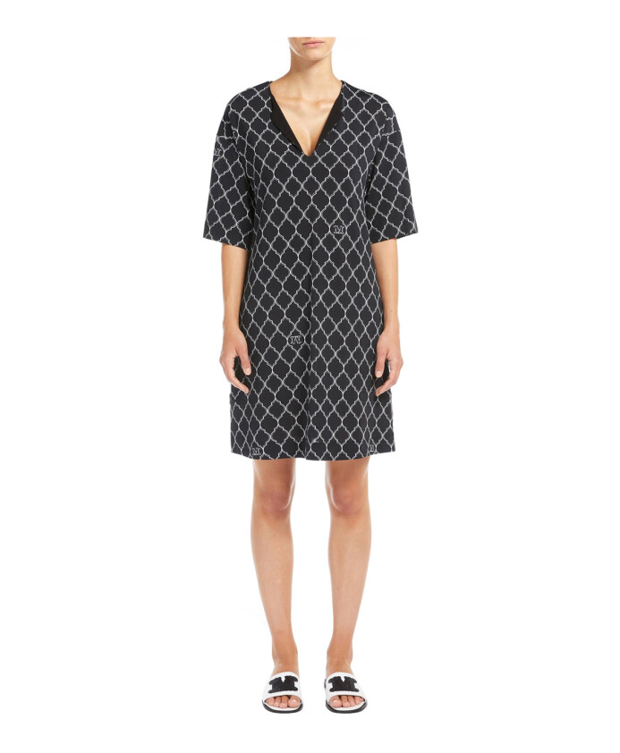 elegante-robe-midi-noire-a-col-v
