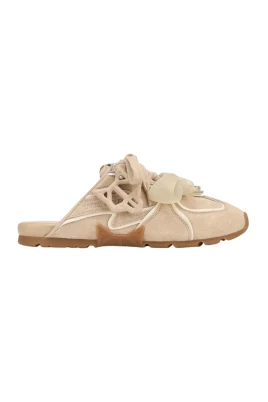 Admire Suede