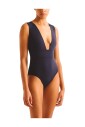 maillot-de-bain-une-piece-a-col-en-v-profond