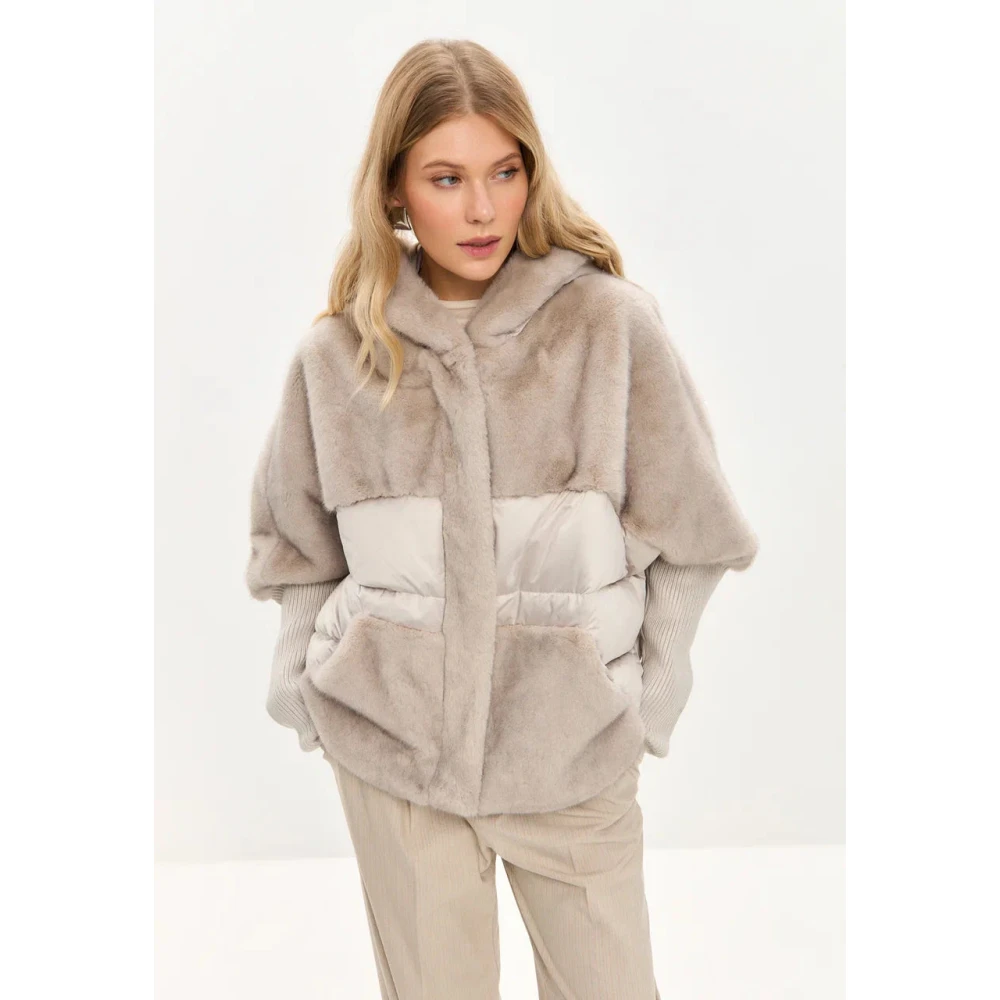 Cesare Gaspari Oversized Faux Fur Jacket Ivory Beige Dames