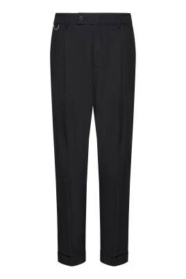black-trousers-for-men-ss25
