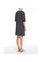 elegante-robe-midi-noire-a-col-v