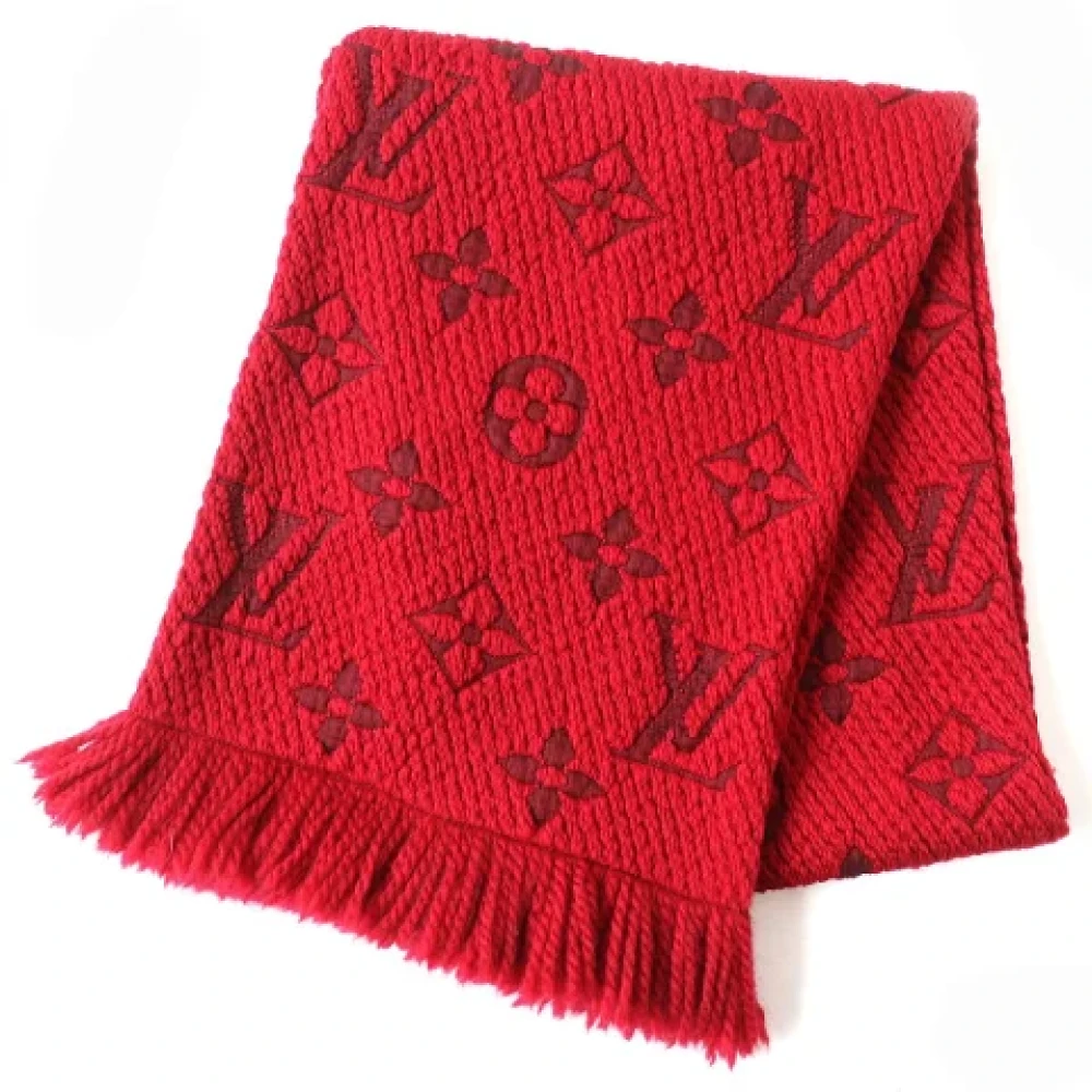 Louis Vuitton Vintage Pre-owned Wool scarves Red Dames