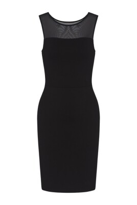 tight-fitting-black-dress