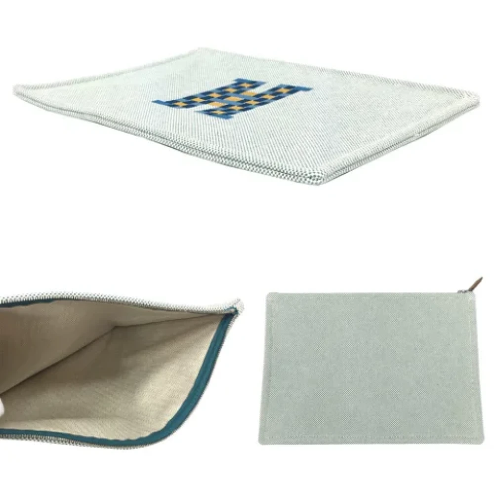 Hermès Vintage Pre-owned Canvas clutches Gray Dames
