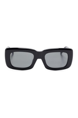 black-sunglasses