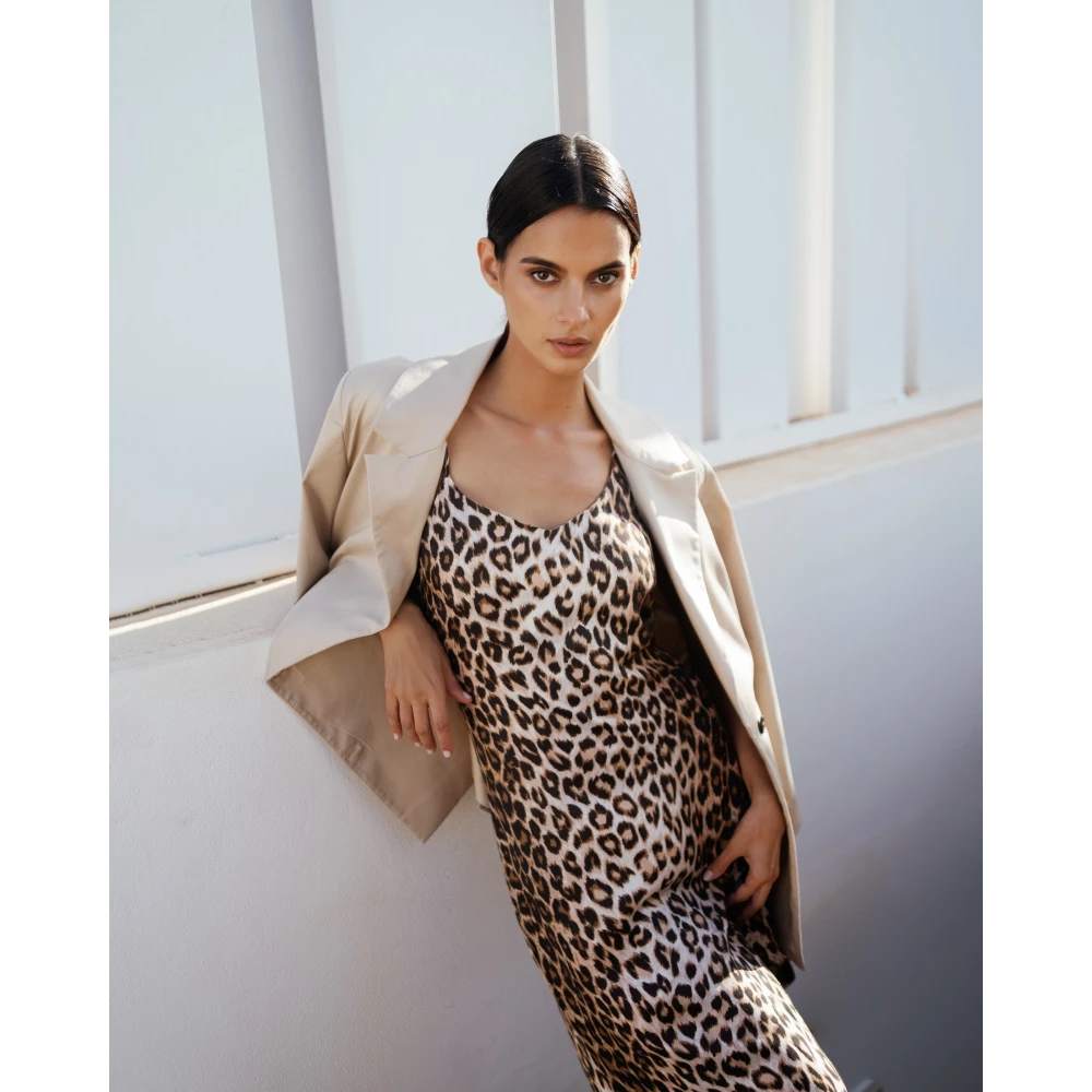 March23 Orizaba Jurk Beige Dames