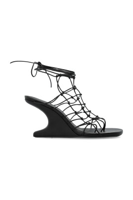 wedge-shoes