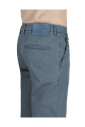 jean-homme-en-coton-bleu-clair