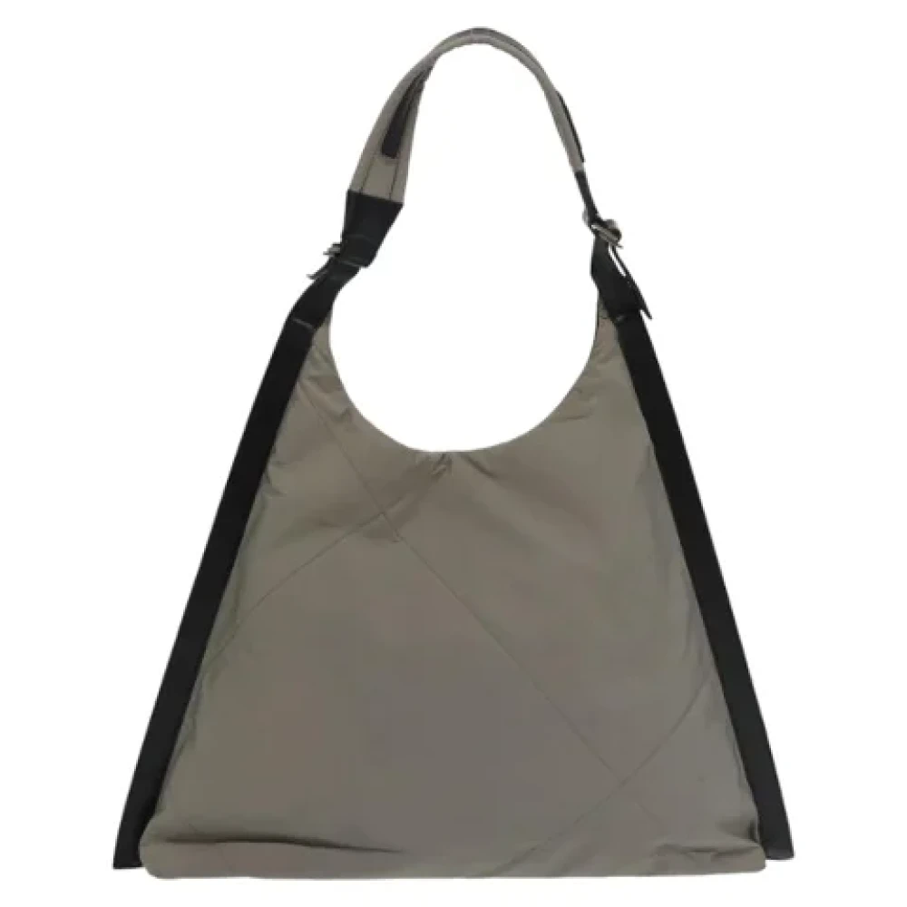 Salvatore Ferragamo Pre-owned Fabric handbags Gray Dames