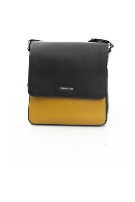 mens-shoulder-bag-with-metallic-closure