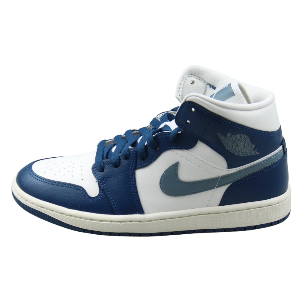 Jordan - Shoes > Sneakers - Blue - Jordan - Modalova