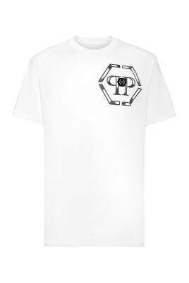 patterned-logo-t-shirt
