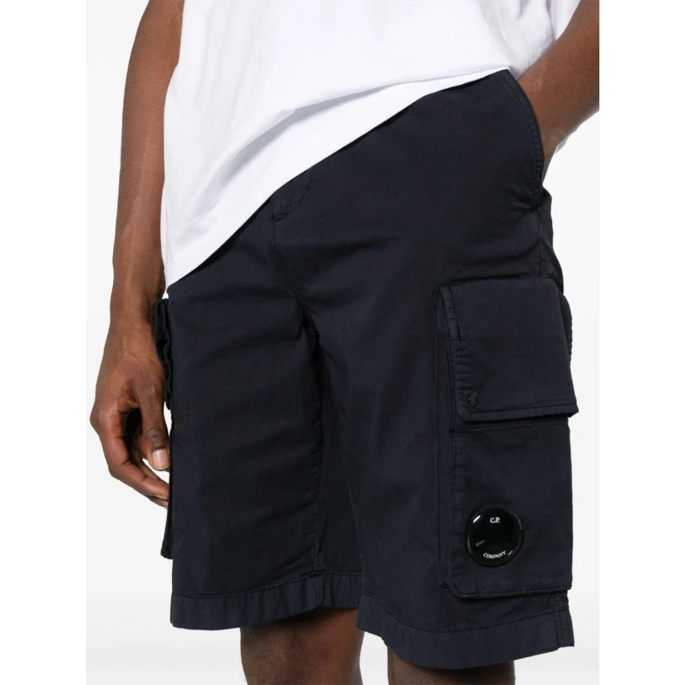 C.P. Company Bermuda Gargo Shorts voor Mannen Blue Heren