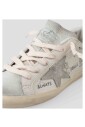 sneakers-classiques-avec-liste