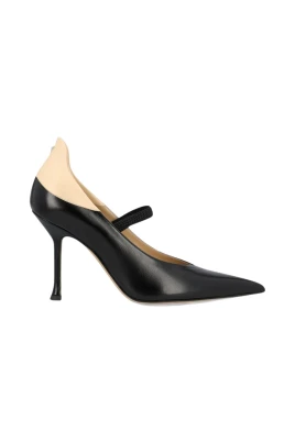 Nude Pump